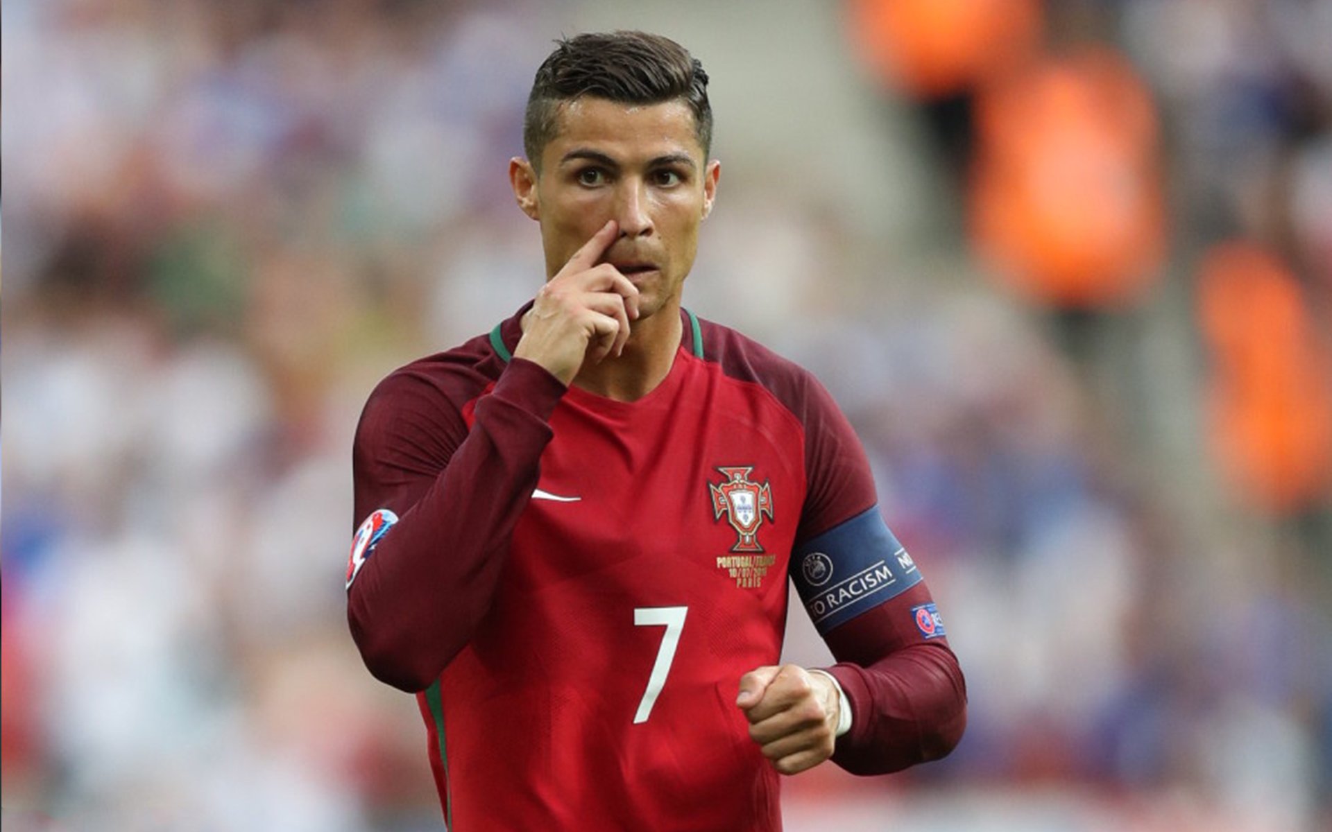 “足球+音乐+影像”多元文化产业融合，开创行业新局面，音乐与足球的融合课题